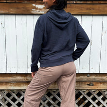 Faherty Sunwashed Midweight Organic Hoodie – blue nights